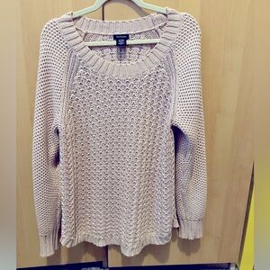 Calvin Klein | Sweaters | Calvin Klein
Rose Gold Cable Knit Sweater xL